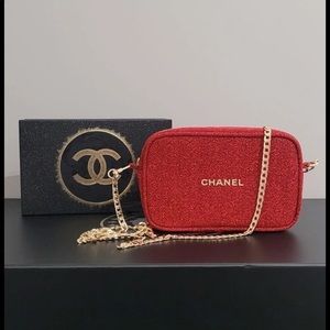 Chanel Crossbody Cosmetic Bag Holiday 2020